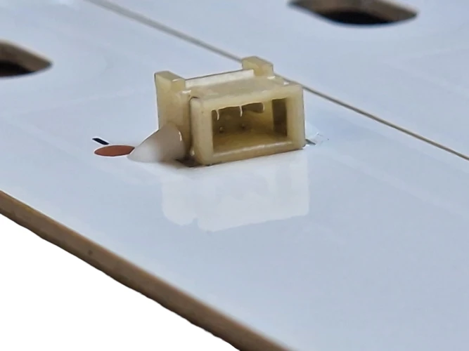 LED подсветка YF-J02M00F3HF7D-0001